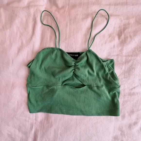 URBAN GREEN CAMI TOP - Picture 1 of 4